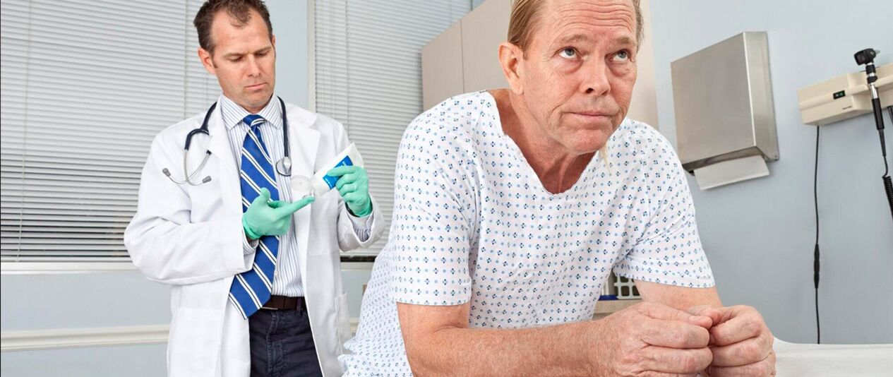 Patient with prostatitis at a procistologist